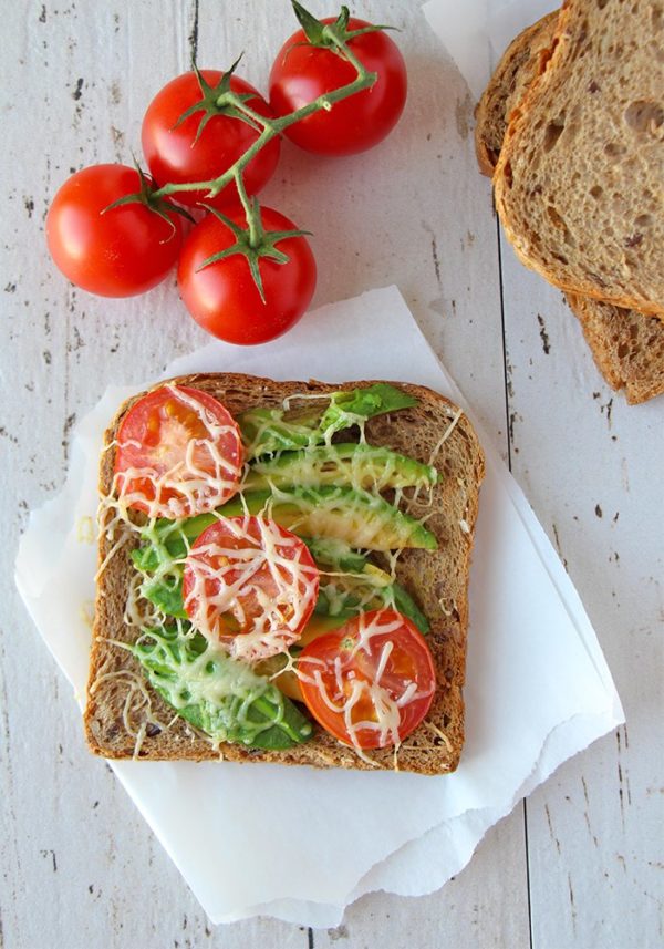 Gebackener Avocado Tomaten Toast | My Healthy Kid